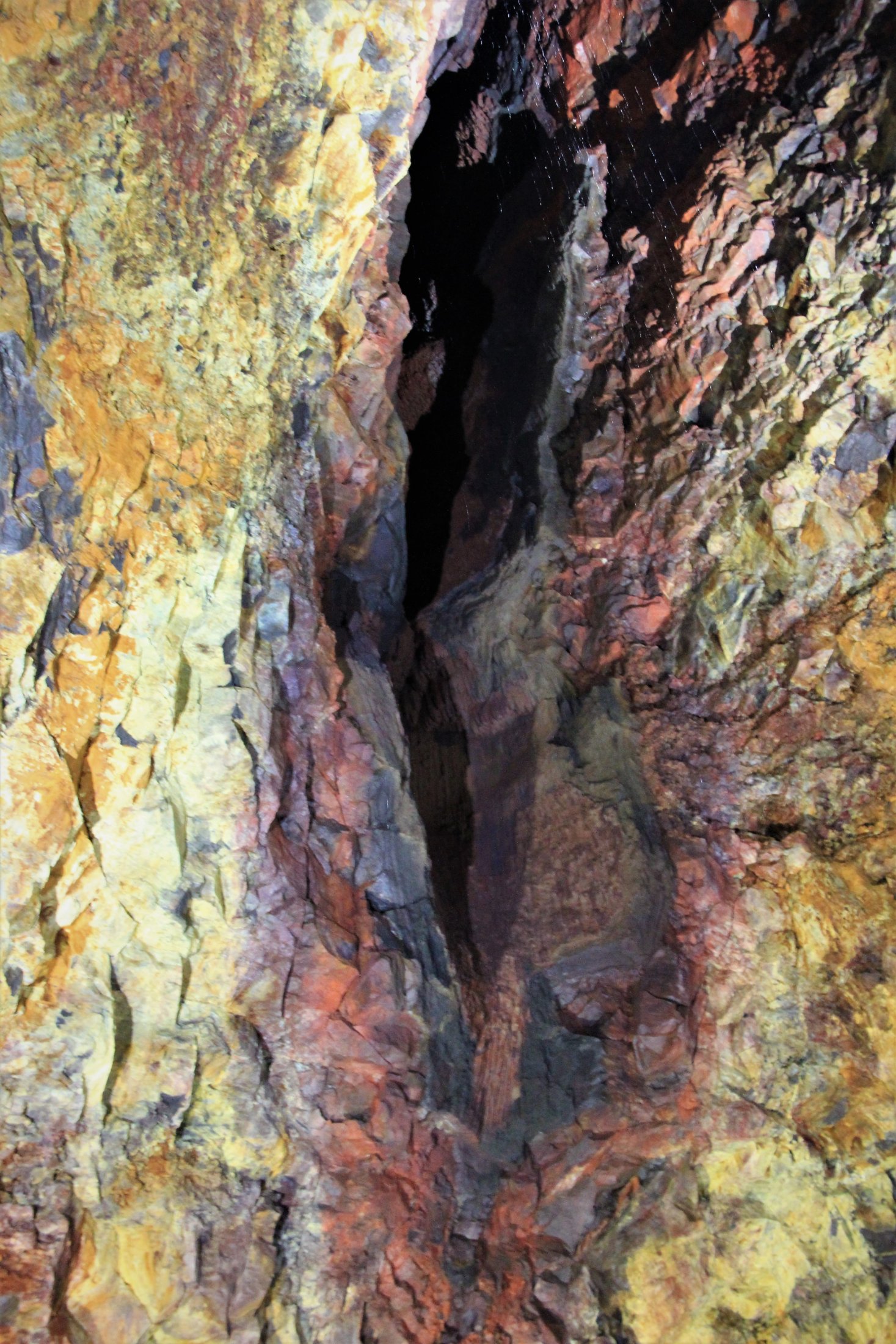 A fissure inside the volcano